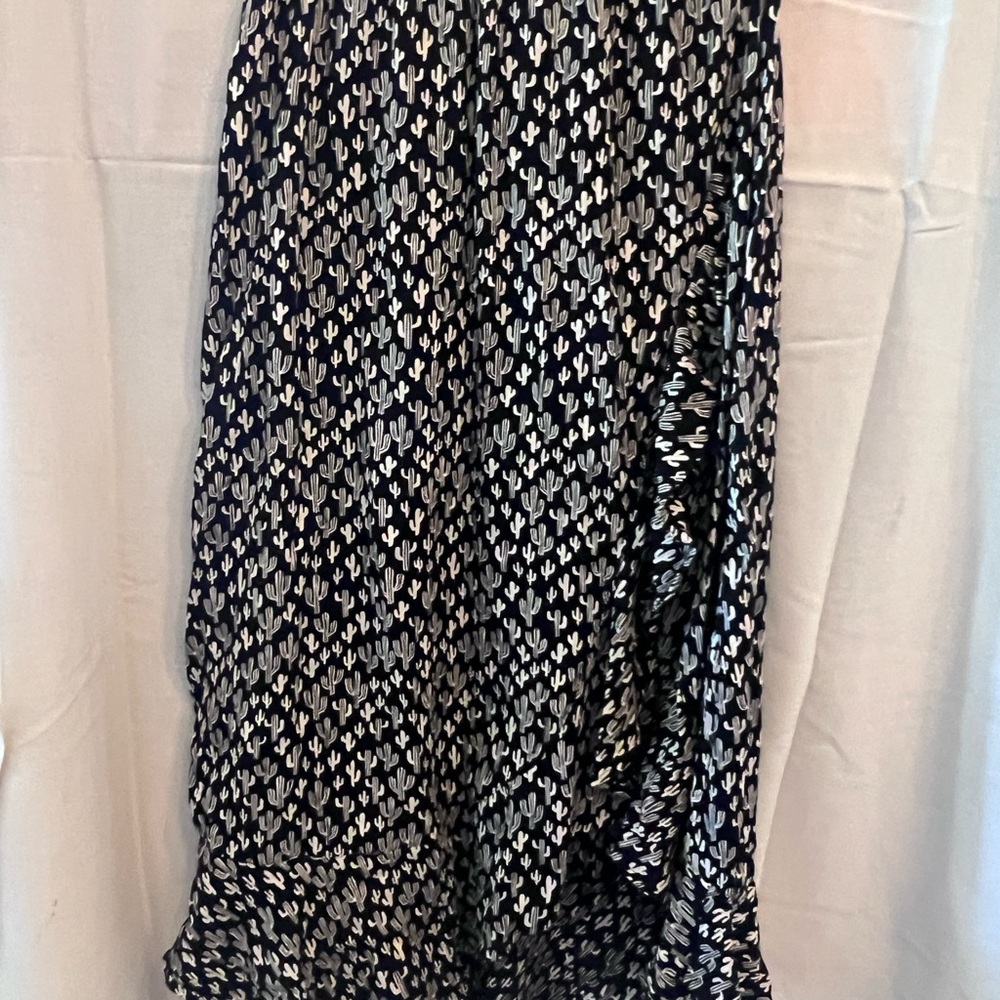 Black and White Cactus Print Skirt